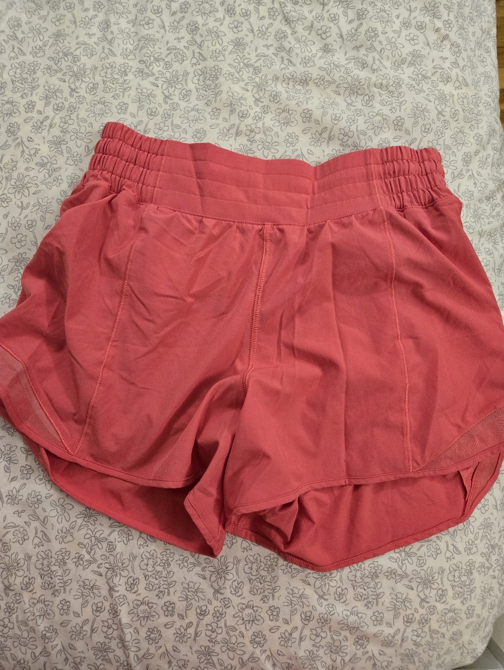 Hotty Hot High-Rise Lined Short 4"